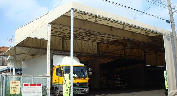荷捌き用テント屋根2
